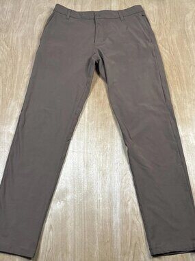 Lululemon Commission Pant Men's Size 32 Classic Warpstreme 32” Golf Brown